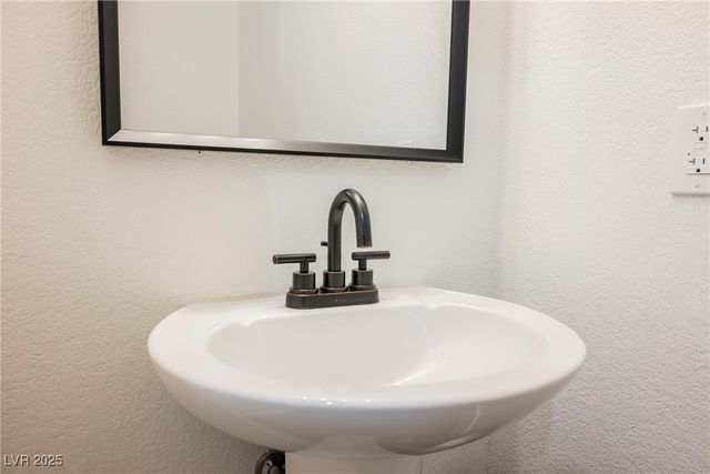 408 Colorful Rain Avenue, North Las Vegas, NV 89031