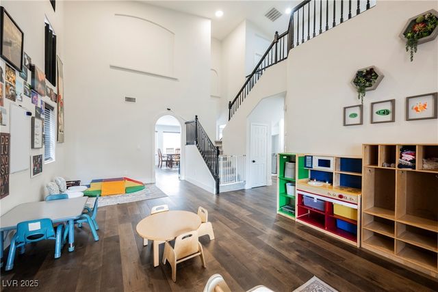 408 Colorful Rain Avenue, North Las Vegas, NV 89031