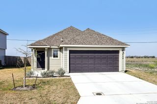 608 Angus, Seguin, TX 78155