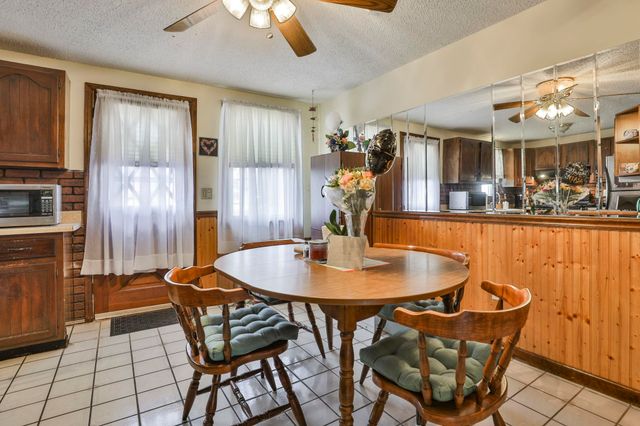 160 West Hollis Street B, Nashua, NH 03060