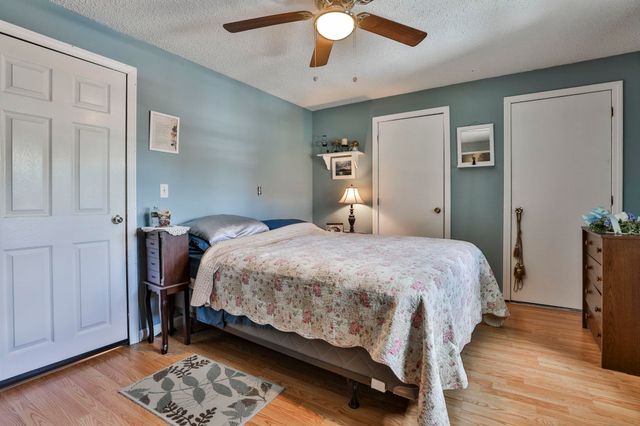 160 West Hollis Street B, Nashua, NH 03060