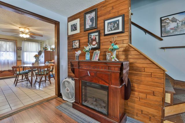 160 West Hollis Street B, Nashua, NH 03060