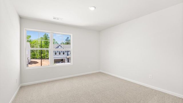 34 Hampshire Court, Cartersville, GA 30120