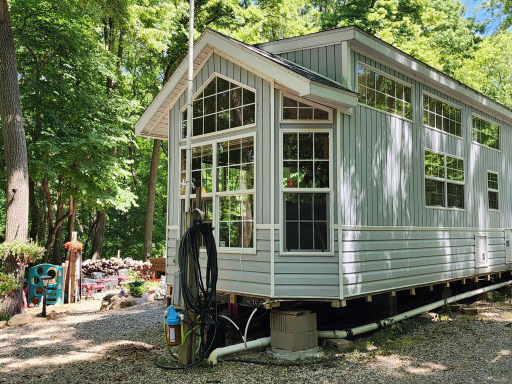 2945 County Road 4 SW 65, Cokato, MN 55321