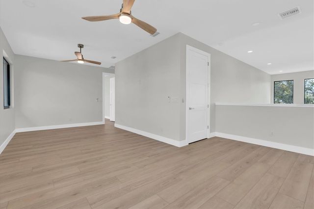 5966 BAYVIEW CIRCLE S, Gulfport, FL 33707