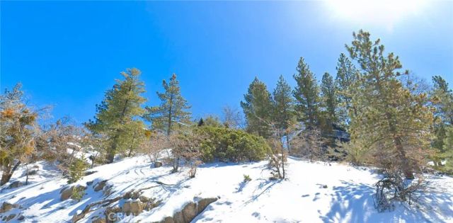 0 Hilltop, Running Springs, CA 92382