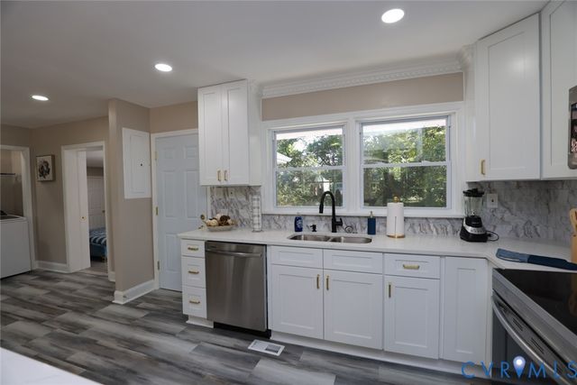 3007 Dunwick Rd, Henrico, VA 23230