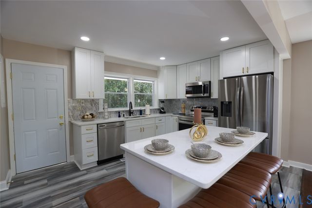 3007 Dunwick Rd, Henrico, VA 23230
