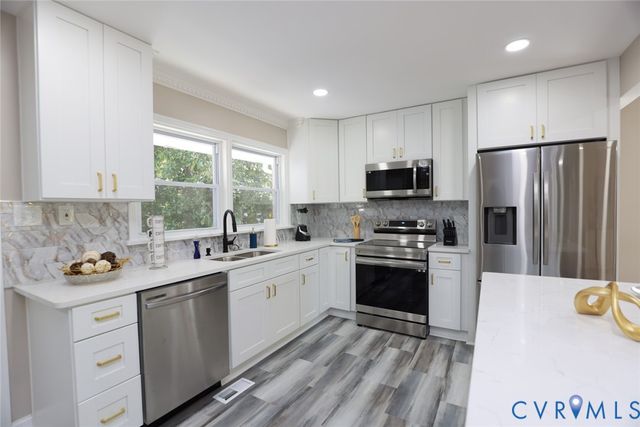 3007 Dunwick Rd, Henrico, VA 23230