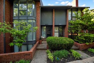 7755 Kingsbury Boulevard, St Louis, MO 63105