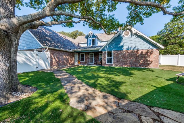 7221 Briarnoll Drive, Dallas, TX 75252