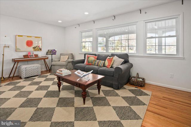 3123 LITTLE CREEK LN, Alexandria, VA 22309