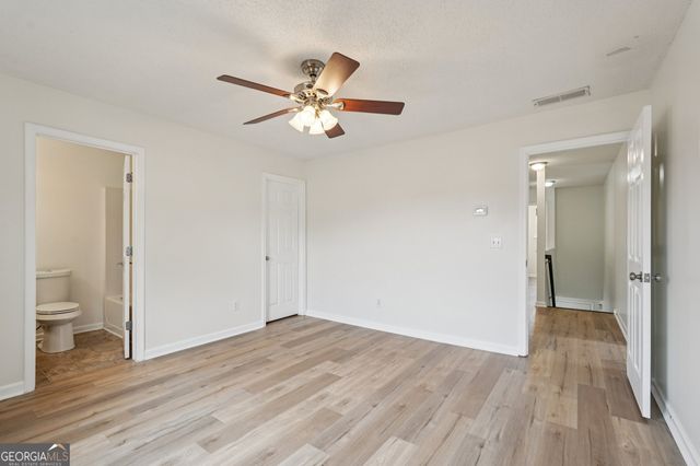 38 Middleton Court, Cartersville, GA 30120