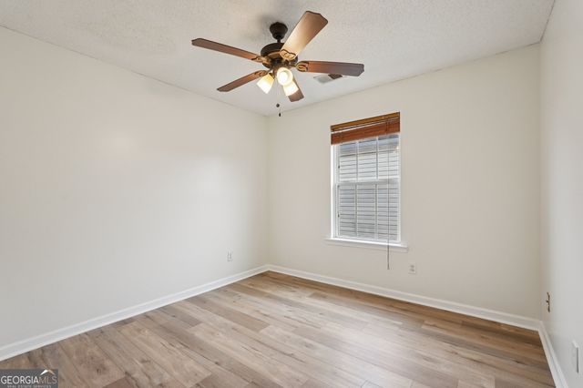 38 Middleton Court, Cartersville, GA 30120