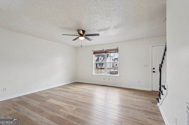 38 Middleton Court, Cartersville, GA 30120