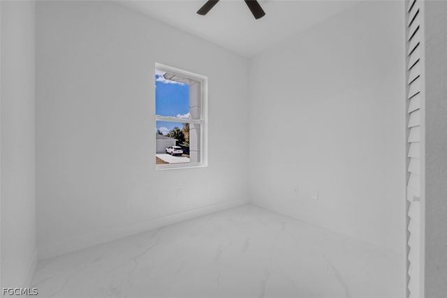 105 E 9th ST, Lehigh Acres, FL 33972