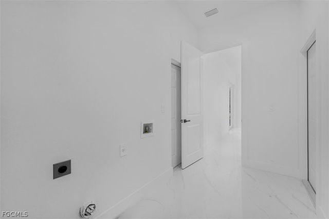 105 E 9th ST, Lehigh Acres, FL 33972