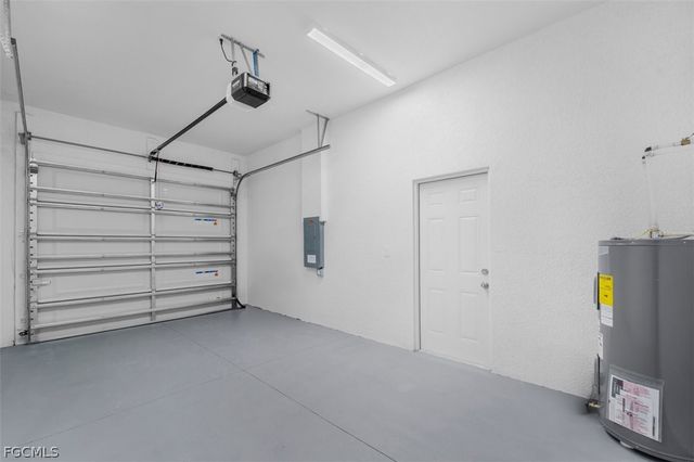 105 E 9th ST, Lehigh Acres, FL 33972