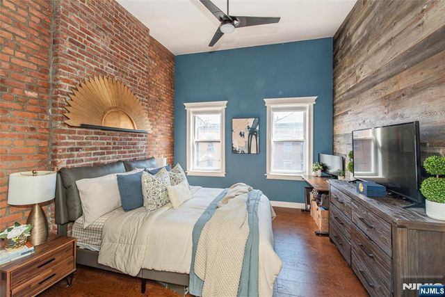 352 7th Street 6, Jersey City, NJ 07302