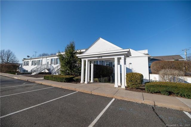 286 Maple Avenue 301, Cheshire, CT 06410