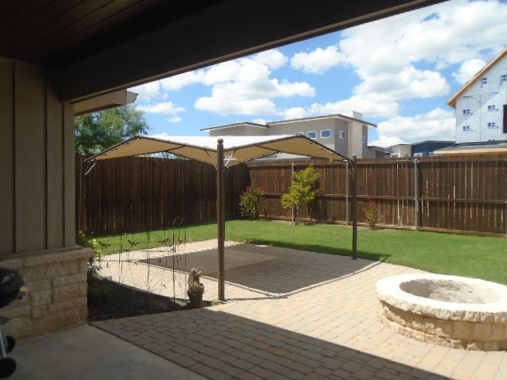 Image 15 of property listing at 2006 Silver Creek Court, San Angelo, TX 76904