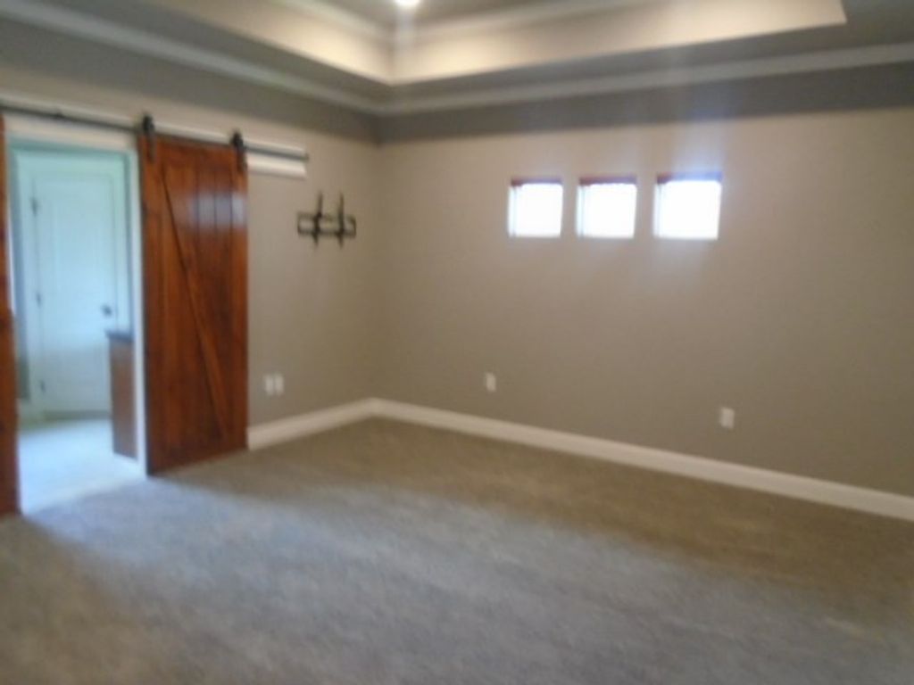Image 6 of property listing at 2006 Silver Creek Court, San Angelo, TX 76904