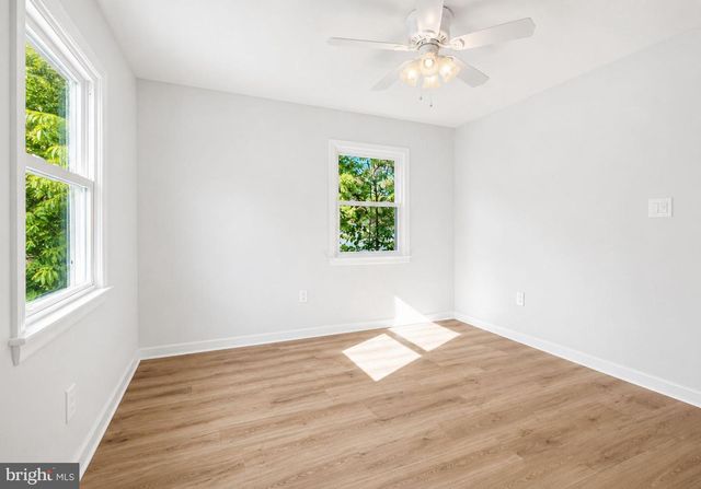 256 NAUTILUS DRIVE, Manahawkin, NJ 08050
