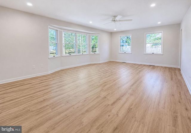 256 NAUTILUS DRIVE, Manahawkin, NJ 08050