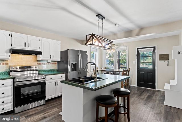 3037 SPRING RD, Carlisle, PA 17013