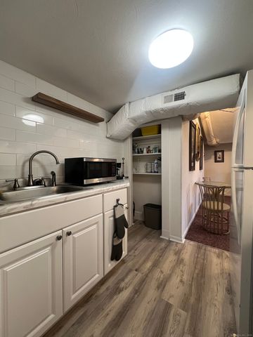 466 Derby Avenue, West Haven, CT 06516