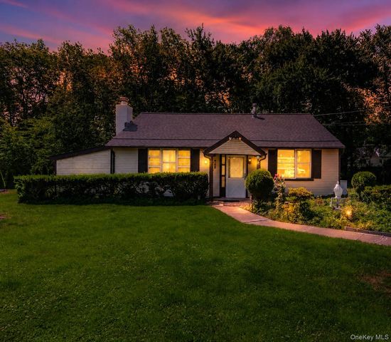 15 Maple Drive, Brewster, NY 10509