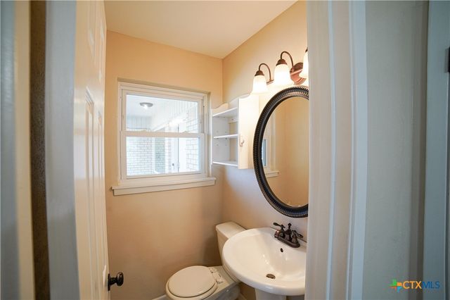 903 S 23rd Street, Copperas Cove, TX 76522