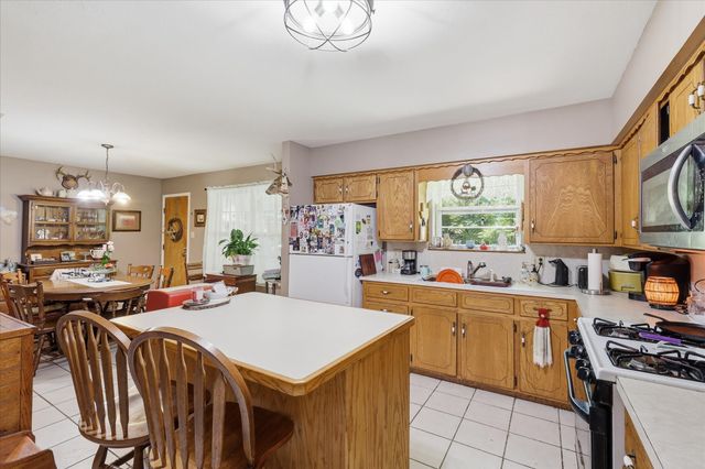 200 W North Street, Aubrey, TX 76227