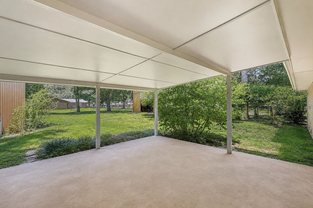 200 W North Street, Aubrey, TX 76227