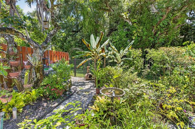 21692 Cromwell Circle, Boca Raton, FL 33486