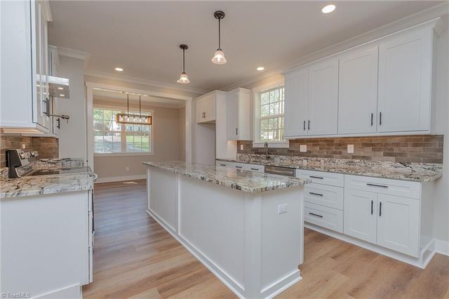 5051 Ramillie Run, Winston-salem, NC 27106