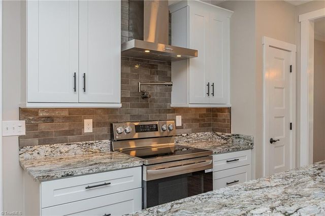 5051 Ramillie Run, Winston-salem, NC 27106