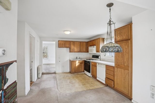 279 Genesee Ave, Englewood City, NJ 07631