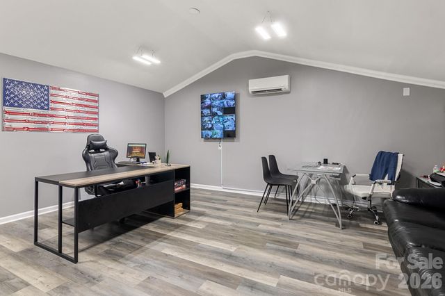 3413 S Tryon Street, Charlotte, NC 28217