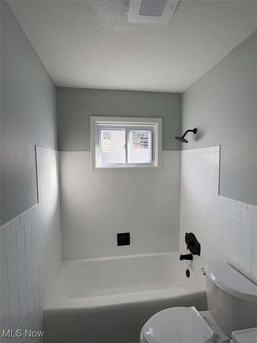 48 William Street, Bedford, OH 44146