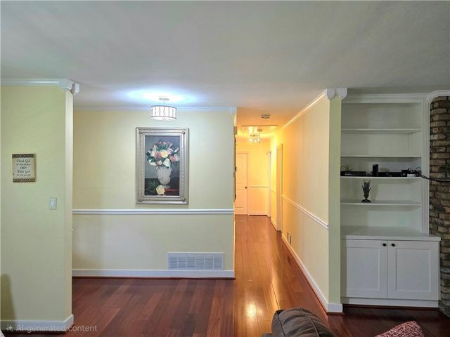 1554 COOPER LAKE Road SE, Smyrna, GA 30082