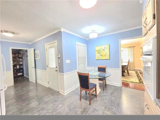 1554 COOPER LAKE Road SE, Smyrna, GA 30082