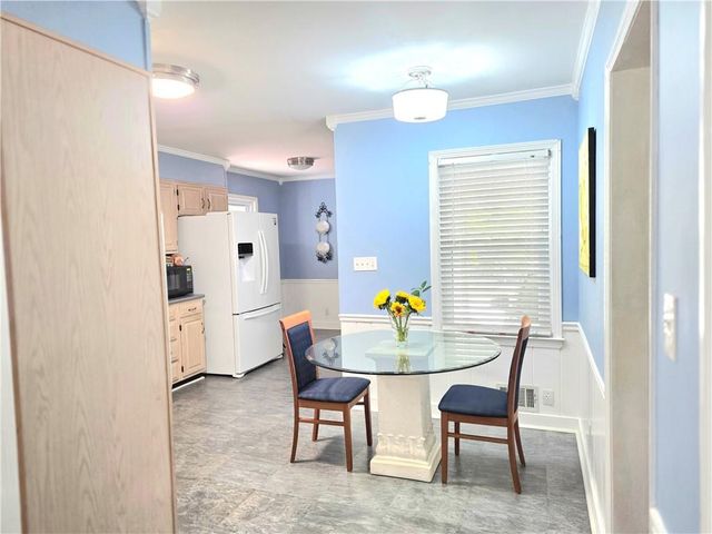 1554 COOPER LAKE Road SE, Smyrna, GA 30082