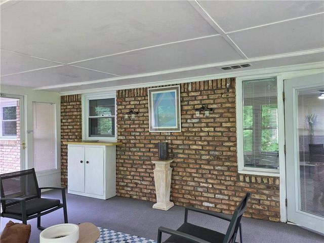 1554 COOPER LAKE Road SE, Smyrna, GA 30082