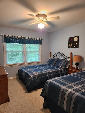 1554 COOPER LAKE Road SE, Smyrna, GA 30082