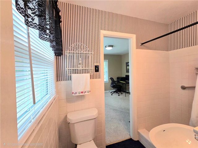 1554 COOPER LAKE Road SE, Smyrna, GA 30082