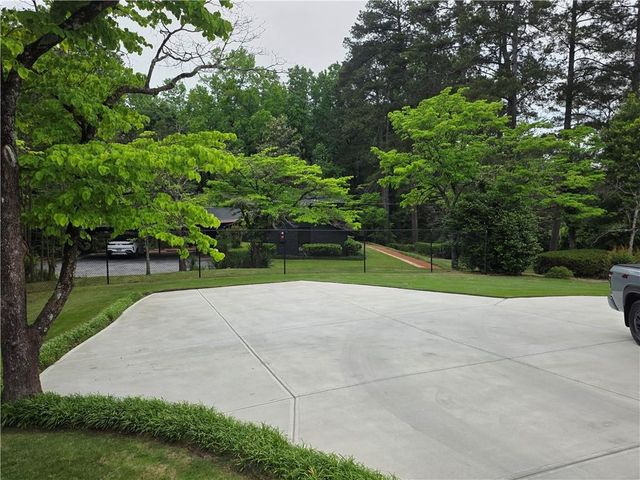 1554 COOPER LAKE Road SE, Smyrna, GA 30082