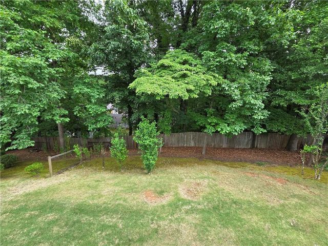 1554 COOPER LAKE Road SE, Smyrna, GA 30082