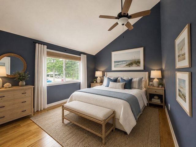 32 Autumn Ln 32, Amherst, MA 01002
