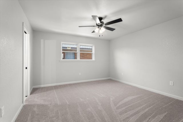 206 Sandalwood Lane, Levelland, TX 79336